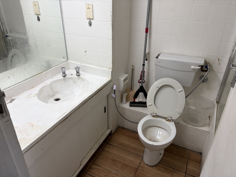 1 Bedroom Property for Sale in Parow East Western Cape